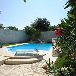 Dafne Guest house Bari
