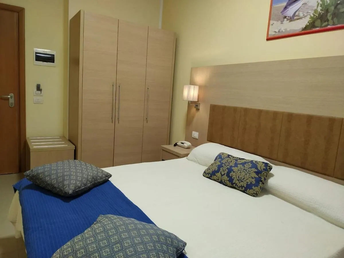 Hotel Cuba Aeroport Restaurant Rimini 3*,  Italy
